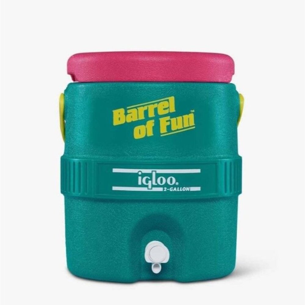 Igloo Special Edition Retro 2 Gallon Barrel Water Jug